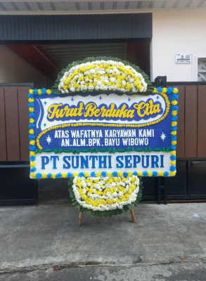 Papan Bunga Duka di Cakranegara Barat