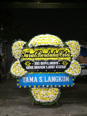 Papan Bunga Duka di Cakranegara Barat