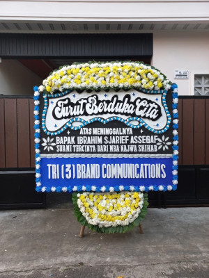 Papan Bunga Duka di Cakranegara Barat